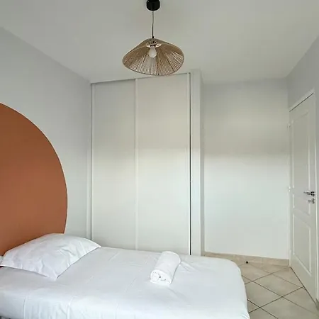 Le Duplex De La Gare