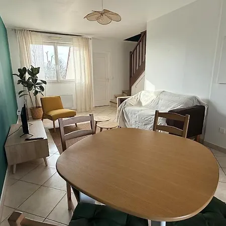 Le Duplex De La Gare Apartment